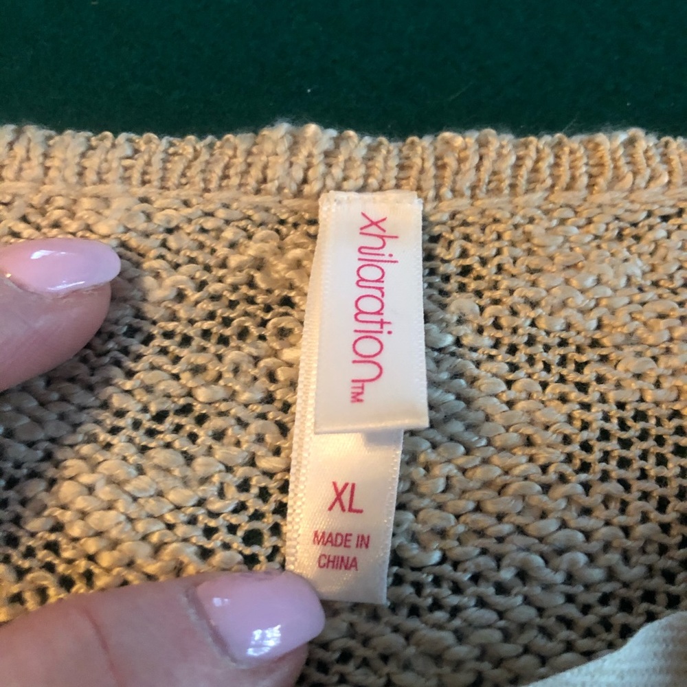 Sweater - Picture 2 of 3